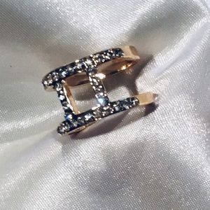 NWOT Express statement ring ✌🏽💋